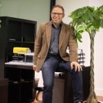 Geschäftsführer der Chinesischen Niederlassung, Christian Kurtsiefer, bei Büroeräffnung im Jahr 2012